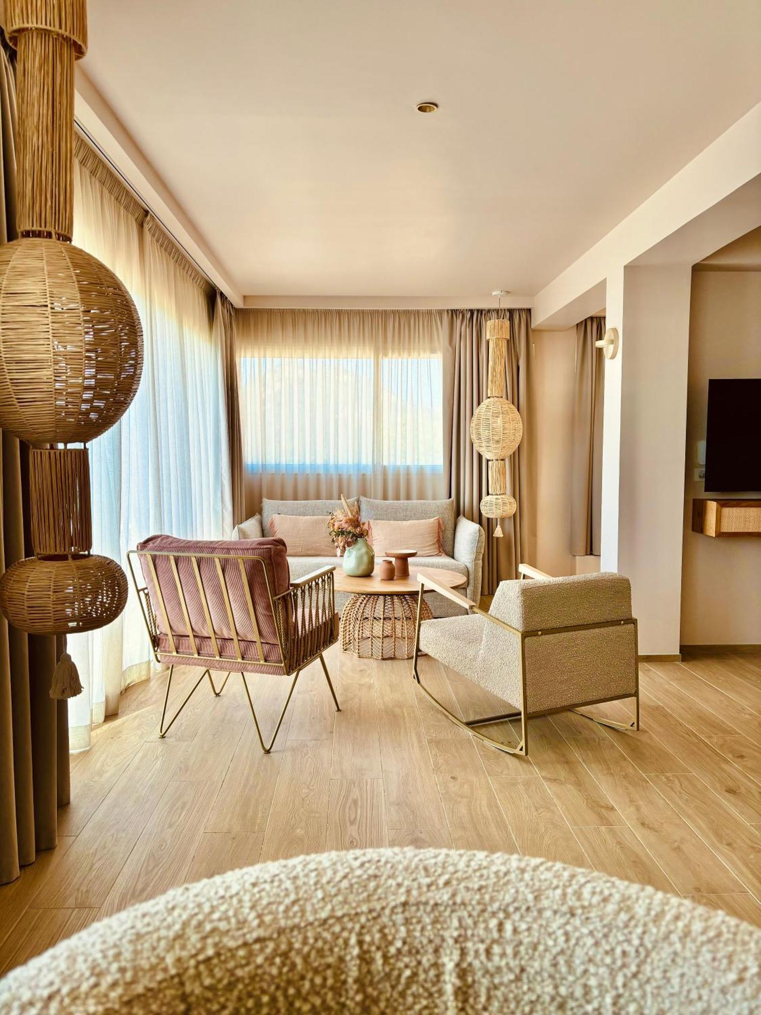 פורטו-וישיו Hotel Riva Beach מראה חיצוני תמונה